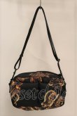 画像2: 【SALE】【24%OFF】フレームショルダーバッグ Vivienne Westwood   S-23-04-29-010-ba-AS-ZS (2)