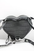 画像2: Vivienne Westwood / BAJOHANNA HEART MINIバッグ  黒  H-24-03-03-089-gd-OD-ZH (2)