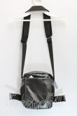 画像2: Vivienne Westwood / メタリックユーティリティショルダーバッグ  ガンメタ  H-24-06-23-005-ba-OD-ZH (2)