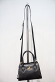 画像2: Vivienne Westwood / BAG EXECUTIVEショルダーバッグ  黒ｘゴールド  I-24-07-31-038-ba-HD-ZI (2)