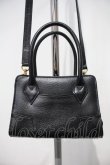 画像3: Vivienne Westwood / BAG EXECUTIVEショルダーバッグ  黒ｘゴールド  I-24-07-31-038-ba-HD-ZI (3)