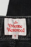 画像4: Vivienne Westwood / 後ロオーブ刺繍ポケットデニムパンツ 1 黒デニムＸグレー刺繍  I-24-09-18-025-pa-HD-ZI (4)