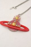 画像2: Vivienne Westwood / AC/Perspex Bas Relief Pendant   レッドxピンクxイエロー  O-23-10-22-034-nl-YM-OS (2)