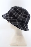 画像2: Vivienne Westwood MAN / TARTAN CHECK　バケットハット F ブラックｘグレー  O-24-04-21-072-ha-YM-ZH (2)