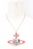 画像2: Vivienne Westwood / ACCBouquet Bas Relief Pendant  シルバー  O-24-05-26-008-ac-IG-OS (2)