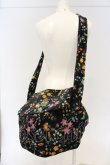 画像2: Vivienne Westwood / オーブ刺繍変形花柄ショルダーバッグ  マルチ  O-25-01-12-032-ba-YM-OS (2)